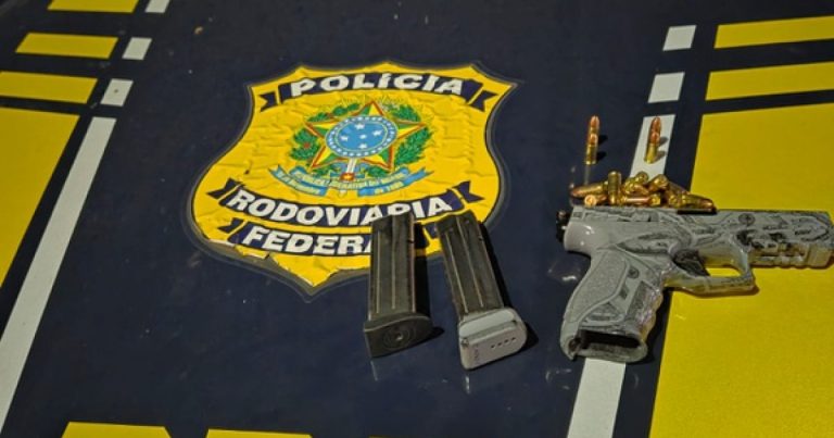 prf-resgata-galos-em-situacao-de-maus-tratos-em-trecho-da-br-116-de-itaberaba