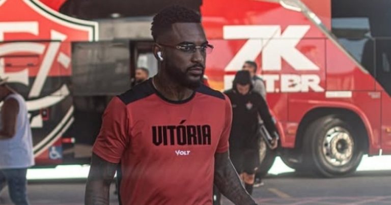 confira-as-escalacoes-oficiais-de-flamengo-x-vitoria-pela-copa-do-brasil