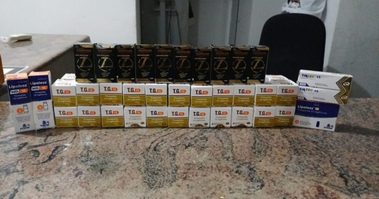 prf-apreende-mais-de-180-canetas-de-mounjaro-e-anabolizantes-em-onibus-que-passava-por-feira