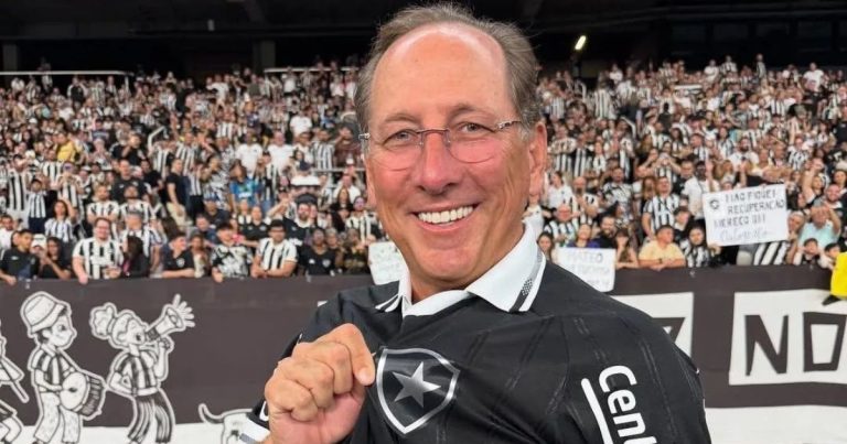 john-textor-e-afastado-do-comando-da-saf-do-botafogo-por-tribunal-arbitral