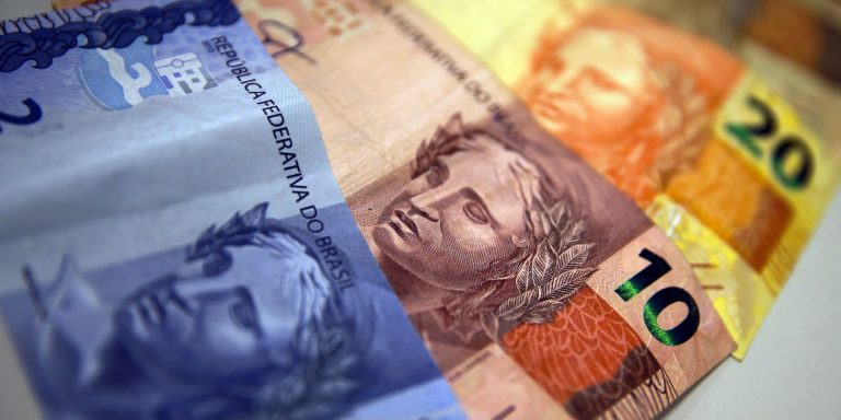 aposentados-e-pensionistas-do-inss-comecam-a-receber-13o-nesta-sexta