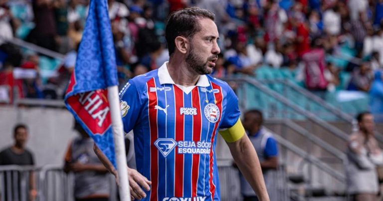 com-desfalques,-bahia-relaciona-25-jogadores-para-partida-contra-o-santos-pelo-brasileirao;-confira-lista