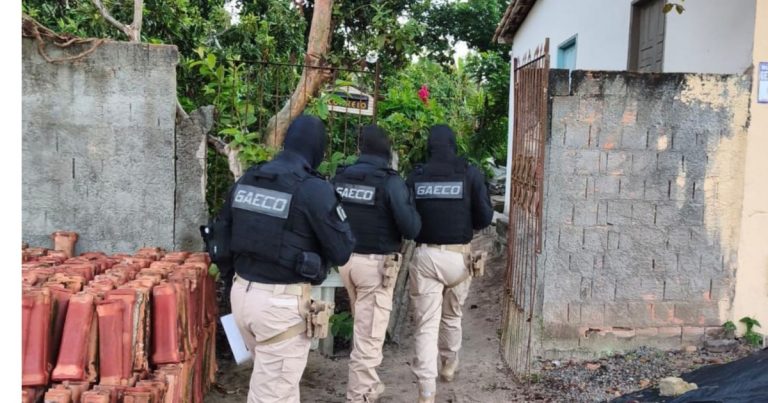 mp-ba-cumpre-mandado-em-acao-contra-braco-do-pcc-no-extremo-sul-baiano