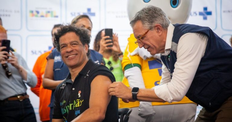 brasil-lanca-campanha-de-vacinacao-para-torcedores-que-vao-a-copa-do-mundo-de-2026