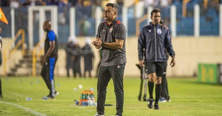 Jair Ventura valoriza liderança e projeta jogo duro contra o Ceará: Ficaram os melhores” jair-ventura-valoriza-lideranca-e-projeta-jogo-duro-contra-o-ceara:-ficaram-os-melhores”