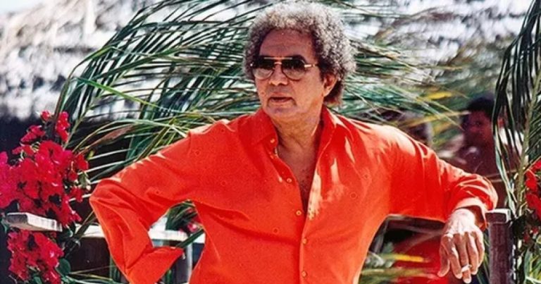 prefeito-de-cidade-baiana-comete-gafe-e-anuncia-show-de-reginaldo-rossi,-morto-ha-13-anos,-no-sao-joao