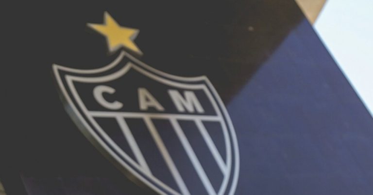 atletico-mg-fecha-2025-com-prejuizo-milionario-e-divida-acima-de-r$-2-bilhoes