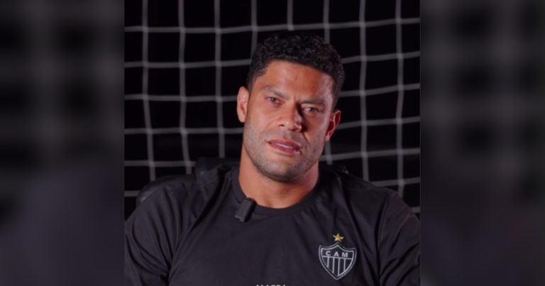 hulk-se-despede-do-atletico-mg-e-vai-as-lagrimas:-“o-galo-nunca-saira-de-dentro-de-mim”