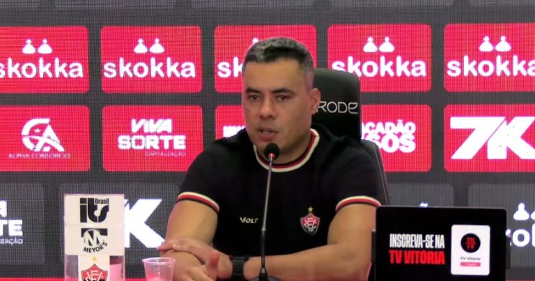 Jair Ventura valoriza opções do Vitória após goleada sobre o Coritiba no Brasileirão: “Estamos bem servidos” jair-ventura-valoriza-opcoes-do-vitoria-apos-goleada-sobre-o-coritiba-no-brasileirao:-“estamos-bem-servidos”