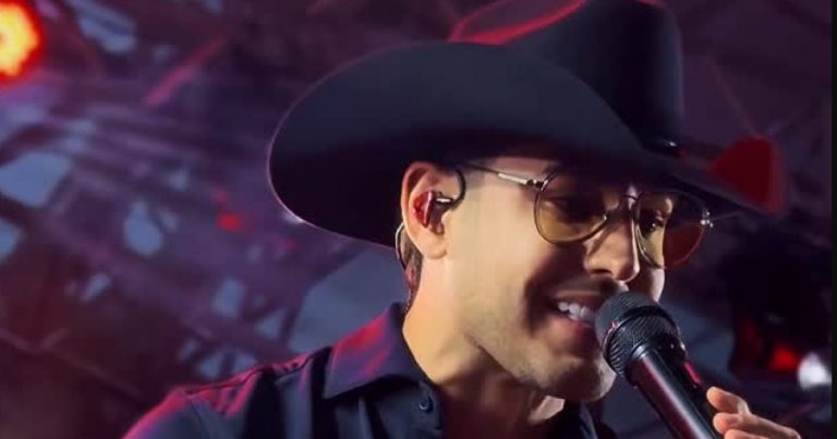 kevi-jonny-se-pronuncia-apos-cancelamento-de-show-na-bahia:-“ta-acontecendo-algumas-coisas-nos-bastidores”‘