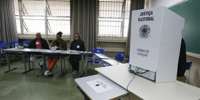Eleições: prazo para obter ou regularizar título termina nesta quarta eleicoes:-prazo-para-obter-ou-regularizar-titulo-termina-nesta-quarta