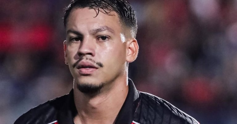 Vitória pode faturar bônus financeiro em empréstimo de Zé Marcos ao Sport; entenda vitoria-pode-faturar-bonus-financeiro-em-emprestimo-de-ze-marcos-ao-sport;-entenda