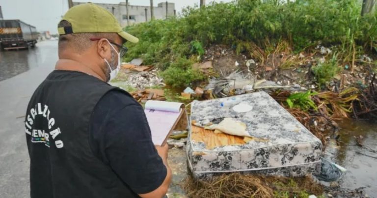 prefeitura-baiana-multa-donos-de-terrenos-abandonados-em-acao-de-combate-a-dengue