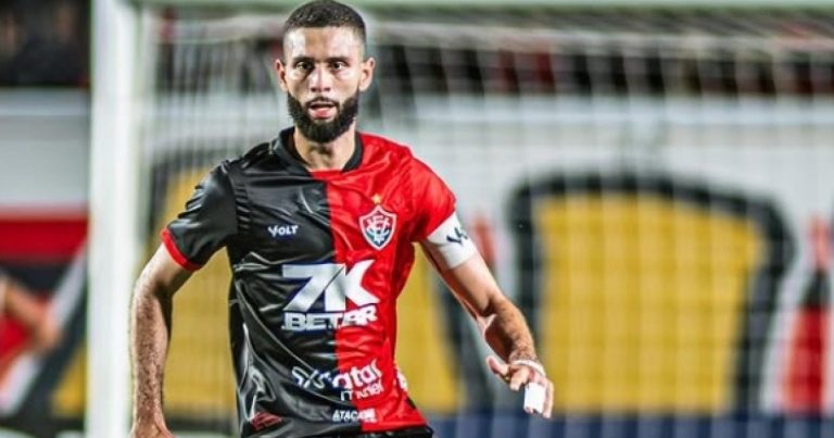 Diretor do Vitória cobra dívida do Grêmio por Wagner Leonardo: Nos deve e tem que pagar diretor-do-vitoria-cobra-divida-do-gremio-por-wagner-leonardo:-nos-deve-e-tem-que-pagar