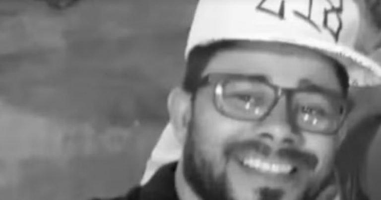 Empresário é morto a tiros em frente à própria loja em Gandu; câmeras registraram crime empresario-e-morto-a-tiros-em-frente-a-propria-loja-em-gandu;-cameras-registraram-crime