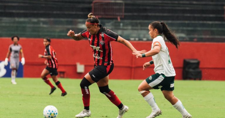 Vitória perde para o Juventude e segue na lanterna do Brasileirão Feminino vitoria-perde-para-o-juventude-e-segue-na-lanterna-do-brasileirao-feminino