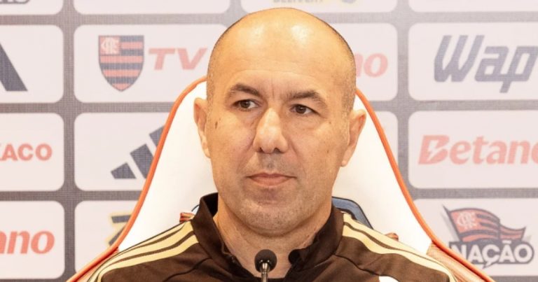 leonardo-jardim,-tecnico-do-flamengo,-comenta-duelo-contra-vitoria-no-barradao:-e-alem-do-futebol