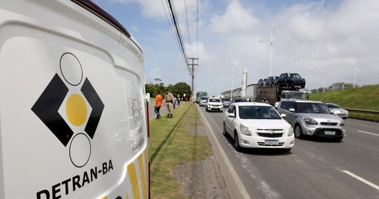detran-abre-selecao-de-170-vagas-na-bahia-com-salarios-de-ate-r$-3,8-mil