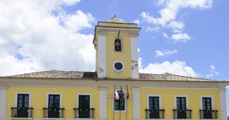 mp-ba-recomenda-regularizacao-da-iluminacao-publica-e-manutencao-de-via-de-pedestres-em-santo-amaro