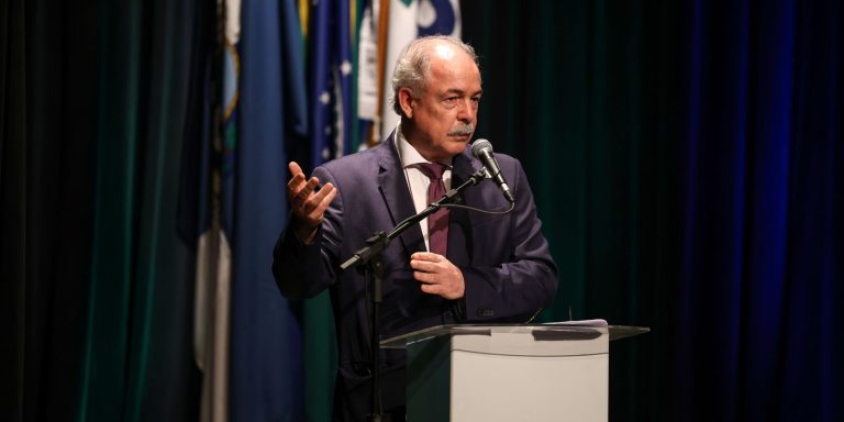 BNDES pretende investir R$ 50 bilhões no setor de minerais críticos bndes-pretende-investir-r$-50-bilhoes-no-setor-de-minerais-criticos