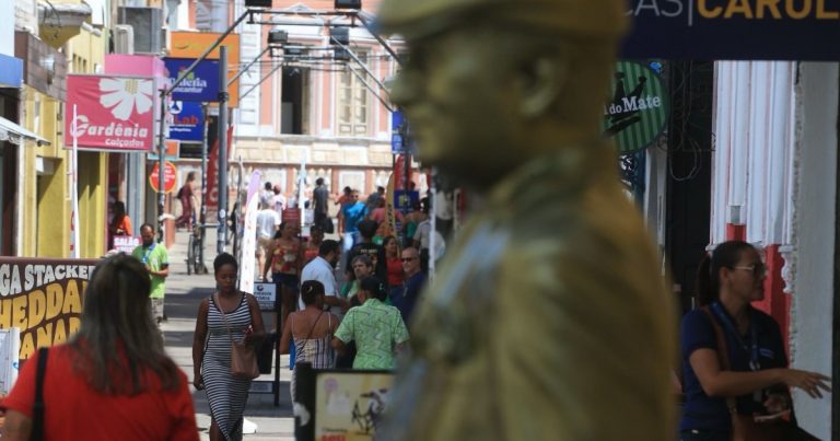 vendas-do-varejo-teve-recuo-de-2,2%-em-marco-na-bahia