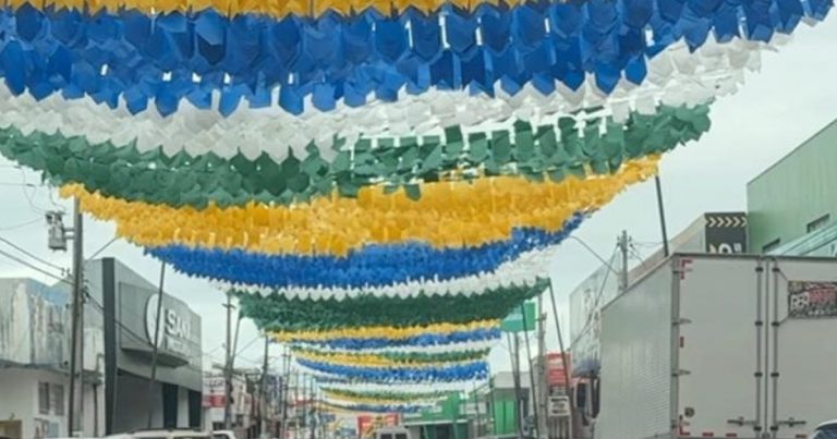 SAJ instala decoração junina antes de licitação de R$ 16,9 milhões; prefeitura afirma que custos são de empresa privada saj-instala-decoracao-junina-antes-de-licitacao-de-r$-16,9-milhoes;-prefeitura-afirma-que-custos-sao-de-empresa-privada