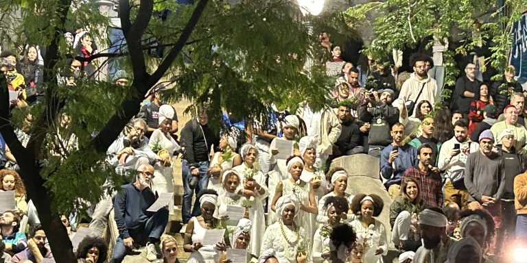 Lavagem da Escadaria do Bixiga reafirma presença negra no centro de SP lavagem-da-escadaria-do-bixiga-reafirma-presenca-negra-no-centro-de-sp