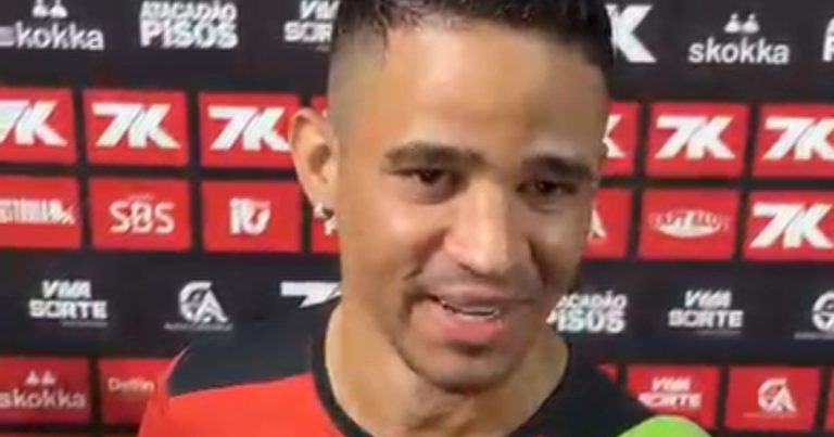 Não fazia gol e agora sou artilheiro do time: Erick reconhece bom momento no Vitória e exalta classificação nao-fazia-gol-e-agora-sou-artilheiro-do-time:-erick-reconhece-bom-momento-no-vitoria-e-exalta-classificacao