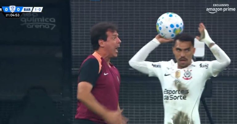 Gabriel Paulista discute com Diniz em campo, mas técnico vê reação positiva no Corinthians: “Passou a jogar melhor” gabriel-paulista-discute-com-diniz-em-campo,-mas-tecnico-ve-reacao-positiva-no-corinthians:-“passou-a-jogar-melhor”