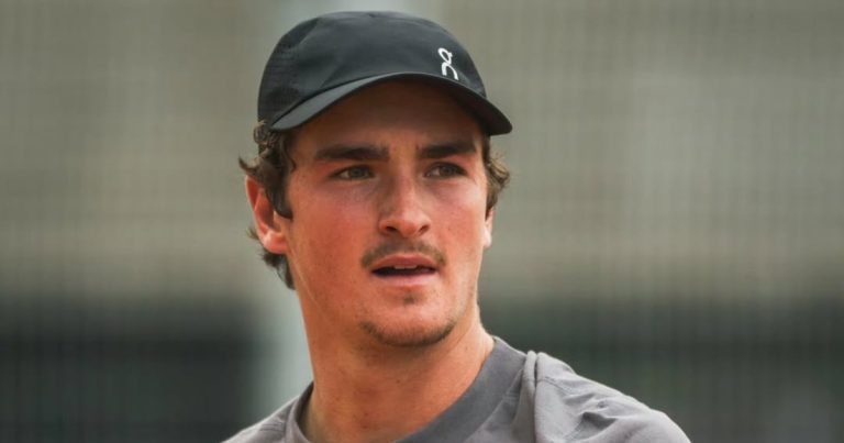 João Fonseca conhece adversário da estreia no ATP de Hamburgo e inicia preparação final para Roland Garros joao-fonseca-conhece-adversario-da-estreia-no-atp-de-hamburgo-e-inicia-preparacao-final-para-roland-garros