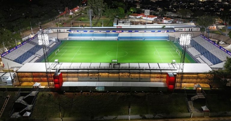 Confira as escalações oficiais de RB Bragantino x Vitória pelo Brasileirão 2026 confira-as-escalacoes-oficiais-de-rb-bragantino-x-vitoria-pelo-brasileirao-2026