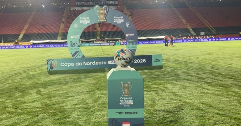 Confira as escalações oficiais de Vitória x ABC pela semifinal da Copa do Nordeste confira-as-escalacoes-oficiais-de-vitoria-x-abc-pela-semifinal-da-copa-do-nordeste