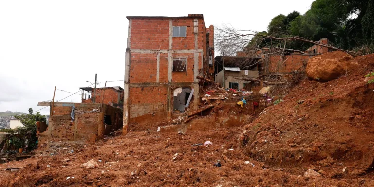 Governo destina mais R$ 75,3 milhões para atingidos por chuvas em MG governo-destina-mais-r$-75,3-milhoes-para-atingidos-por-chuvas-em-mg