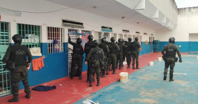 Operação para retirar celulares de unidades prisionais chega ao Conjunto Penal de Jequié operacao-para-retirar-celulares-de-unidades-prisionais-chega-ao-conjunto-penal-de-jequie