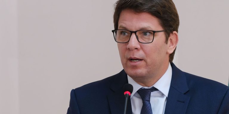 Mário Frias viajou para o exterior sem autorização da Câmara mario-frias-viajou-para-o-exterior-sem-autorizacao-da-camara