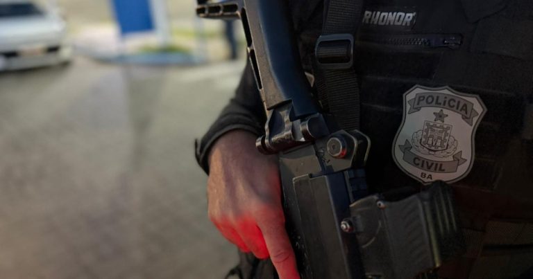 Polícia Civil prende três mulheres por lavagem de dinheiro e organização criminosa em Serrinha policia-civil-prende-tres-mulheres-por-lavagem-de-dinheiro-e-organizacao-criminosa-em-serrinha