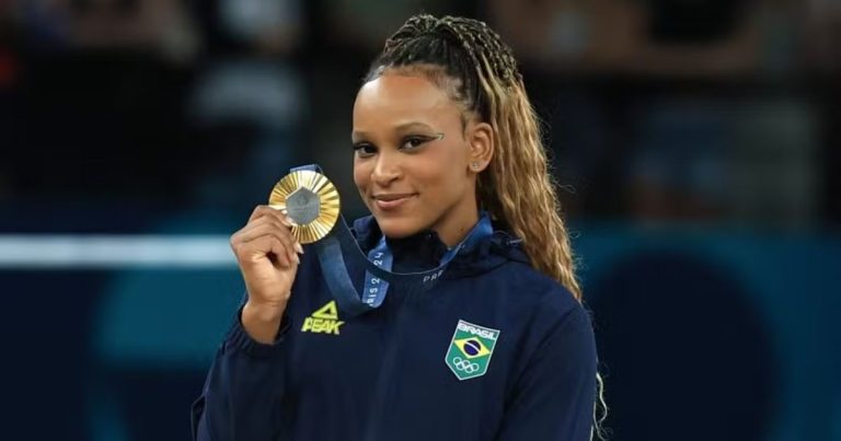 rebeca-andrade-encerra-ano-sabatico-e-confirma-retorno-as-competicoes-no-pan-do-rio