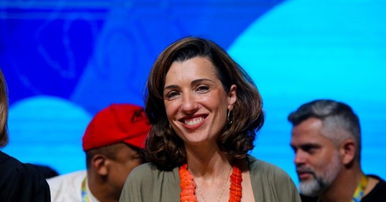 Ministra do Desenvolvimento Agrário anuncia esforços no Plano Safra 2026/2027 para ações de adaptação climática no semiárido baiano ministra-do-desenvolvimento-agrario-anuncia-esforcos-no-plano-safra-2026/2027-para-acoes-de-adaptacao-climatica-no-semiarido-baiano
