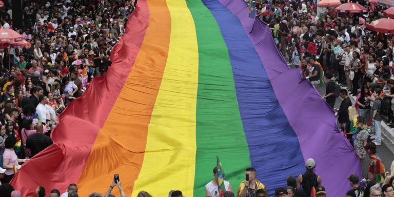 Parada LGBT+ de SP enfrenta desafios e está ameaçada de deixar as ruas parada-lgbt+-de-sp-enfrenta-desafios-e-esta-ameacada-de-deixar-as-ruas
