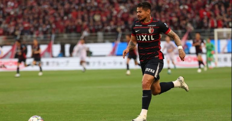 Ex-Vitória, Léo Ceará fica de olho em bicampeonato e nova artilharia no futebol japonês ex-vitoria,-leo-ceara-fica-de-olho-em-bicampeonato-e-nova-artilharia-no-futebol-japones