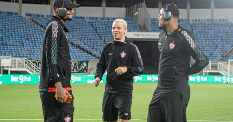 Confira as escalações oficiais de ABC x Vitória pela semifinal da Copa do Nordeste confira-as-escalacoes-oficiais-de-abc-x-vitoria-pela-semifinal-da-copa-do-nordeste