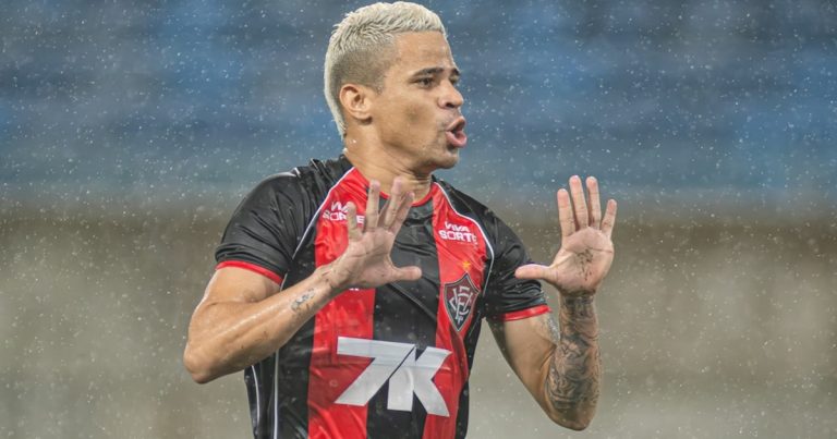 Erick celebra marca de 100 jogos pelo Vitória após vaga na final do Nordestão erick-celebra-marca-de-100-jogos-pelo-vitoria-apos-vaga-na-final-do-nordestao