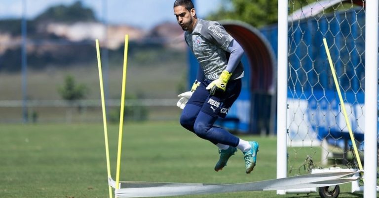 Com Léo Vieira fora e João Paulo pressionado, Bahia pode antecipar retorno de Ronaldo com-leo-vieira-fora-e-joao-paulo-pressionado,-bahia-pode-antecipar-retorno-de-ronaldo