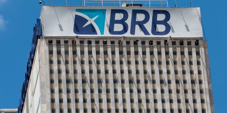 União e GDF fecham acordo para viabilizar empréstimo ao BRB uniao-e-gdf-fecham-acordo-para-viabilizar-emprestimo-ao-brb