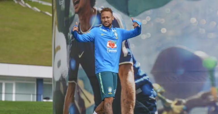 Neymar participa de atividades no gramado em terceiro dia de treino da Seleção Brasileira neymar-participa-de-atividades-no-gramado-em-terceiro-dia-de-treino-da-selecao-brasileira