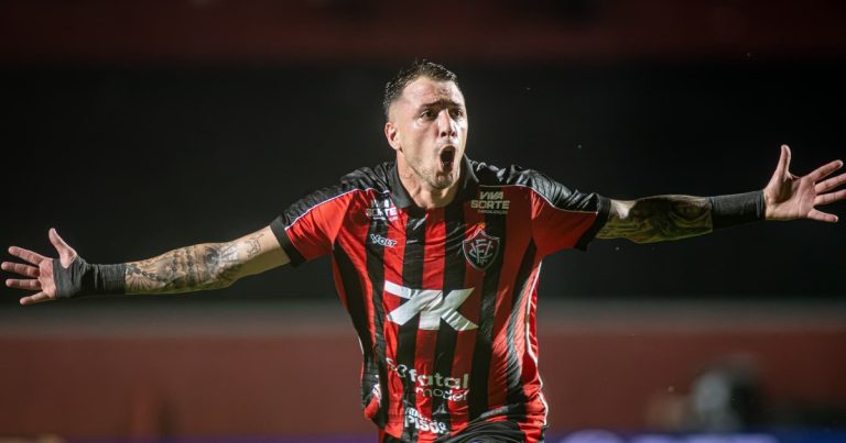 Vitória libera Renzo López ao fim do contrato e prepara reformulações no elenco vitoria-libera-renzo-lopez-ao-fim-do-contrato-e-prepara-reformulacoes-no-elenco
