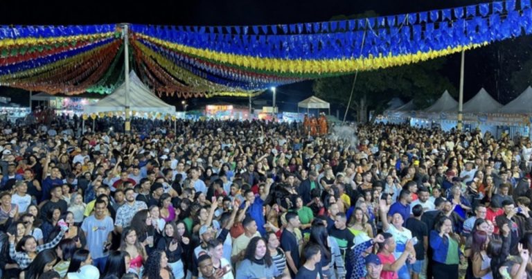 MP-BA recomenda suspensão imediata de cinco shows em São Desidério por descumprimento de normas técnicas mp-ba-recomenda-suspensao-imediata-de-cinco-shows-em-sao-desiderio-por-descumprimento-de-normas-tecnicas