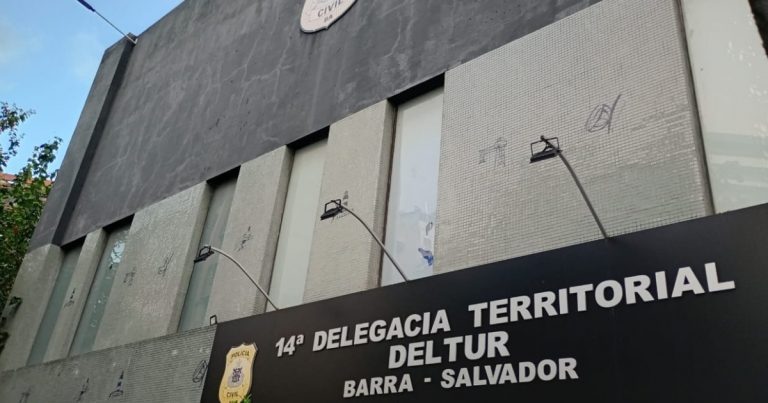 Idosa condenada por estupro de vulnerável é presa em Lauro de Freitas idosa-condenada-por-estupro-de-vulneravel-e-presa-em-lauro-de-freitas