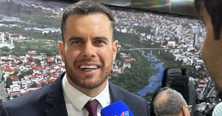Prefeito avalia contratação de Nattanzinho para São João; festa deve chega a R$ 10 milhões em gastos prefeito-avalia-contratacao-de-nattanzinho-para-sao-joao;-festa-deve-chega-a-r$-10-milhoes-em-gastos