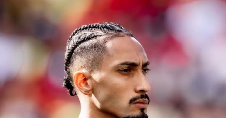 Raphinha sente dores na coxa e vira preocupação para o Brasil na Copa do Mundo raphinha-sente-dores-na-coxa-e-vira-preocupacao-para-o-brasil-na-copa-do-mundo